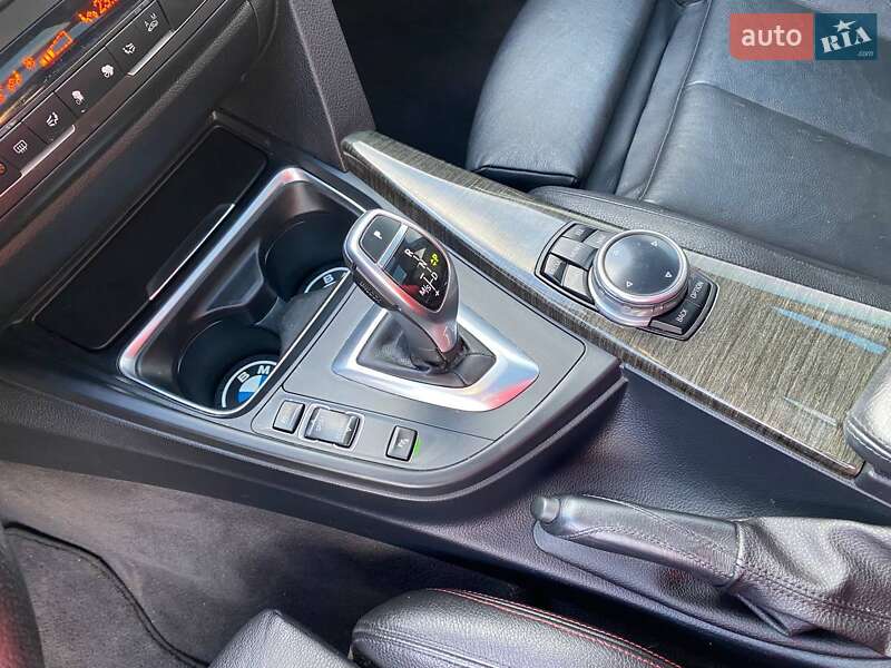 Ліфтбек BMW 3 Series GT 2013 в Львові фото 18 Ліфтбек BMW 3 Series GT 2013 в Львові