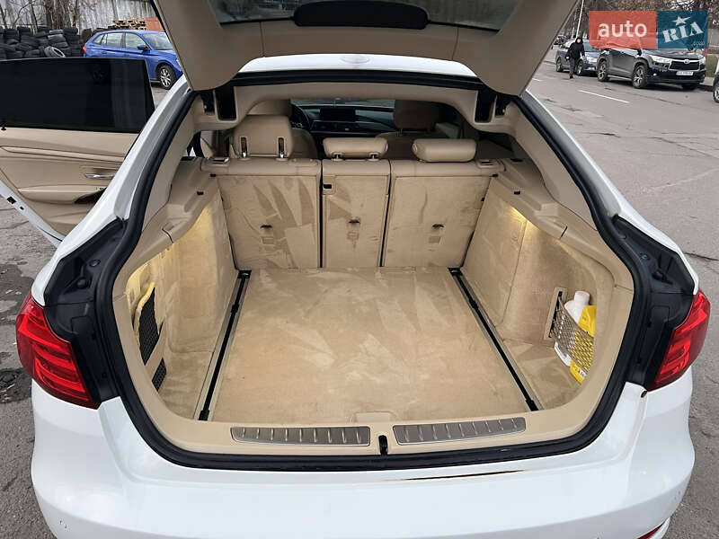 Ліфтбек BMW 3 Series GT 2014 в Вишневому фото 17 Ліфтбек BMW 3 Series GT 2014 в Вишневому