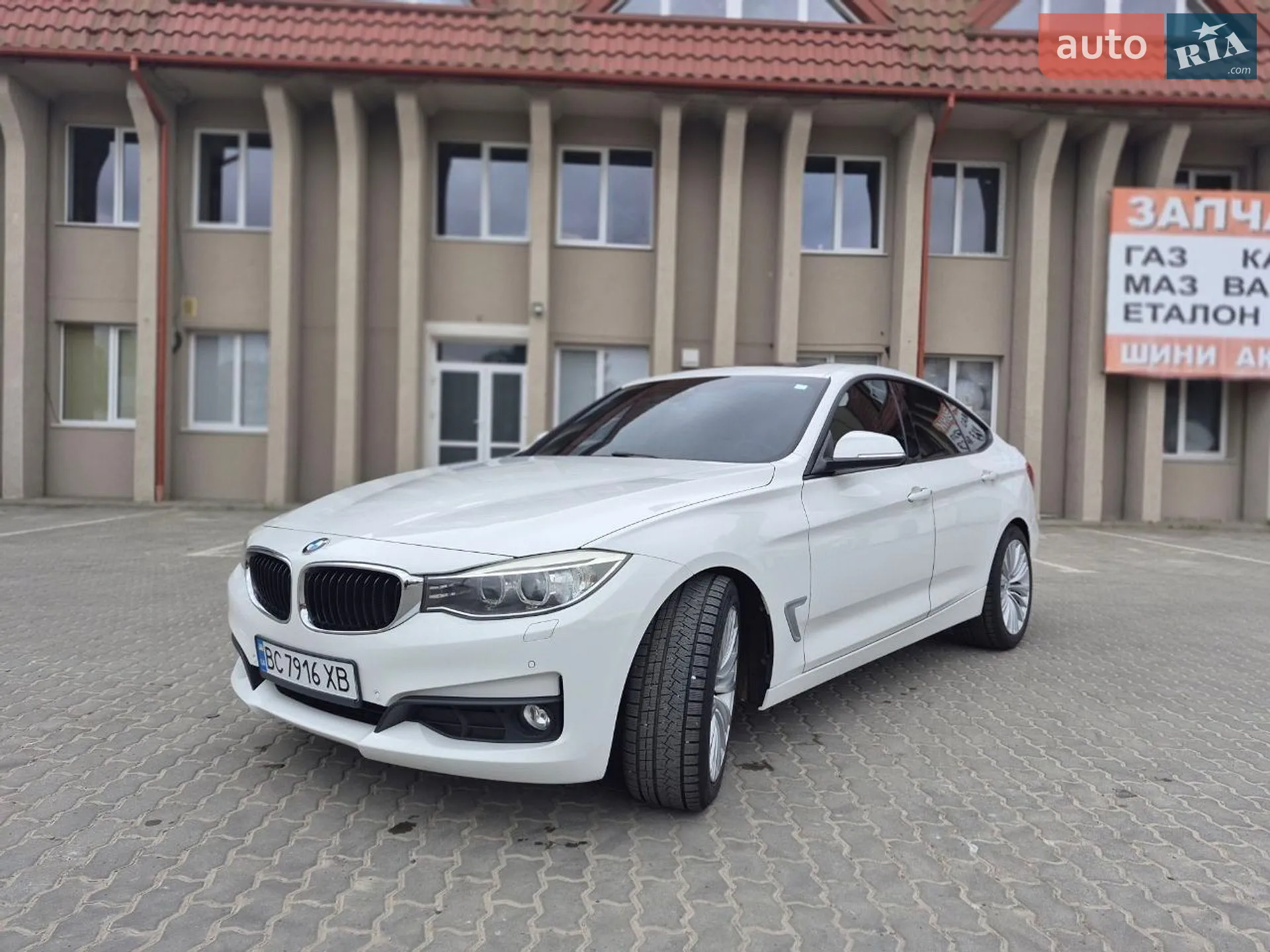 2013 BMW 3er - мініатюра 2