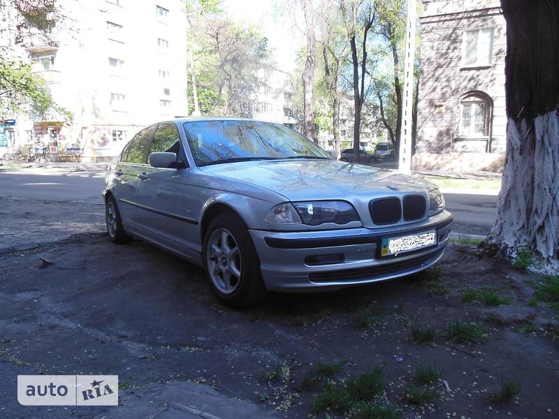 Седан BMW 3 Series 1998 в Каменском