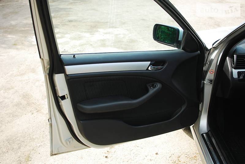 Универсал BMW 3 Series 2000 в Львове