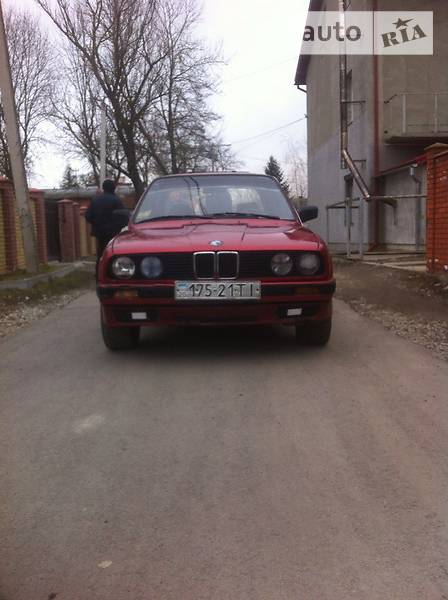 Седан BMW 3 Series 1986 в Ивано-Франковске