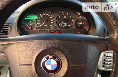 Универсал BMW 3 Series 2001 в Киеве