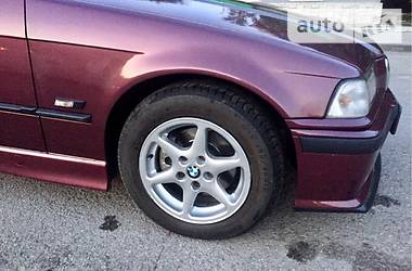 Седан BMW 3 Series 1997 в Тернополі