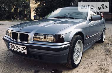 Седан BMW 3 Series 1997 в Виннице