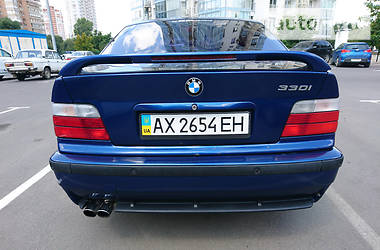 Седан BMW 3 Series 1997 в Харкові