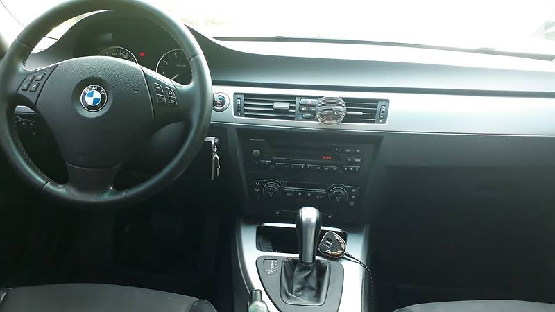 Седан BMW 3 Series 2005 в Харькове