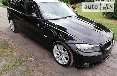 BMW 3 Series 2011