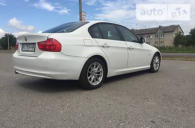 BMW 3 Series 2010