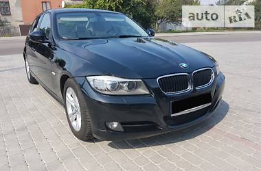 Седан BMW 3 Series 2011 в Ивано-Франковске