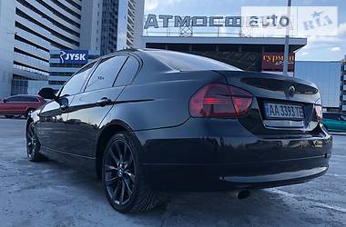 Седан BMW 3 Series 2006 в Каменском