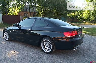 Купе BMW 3 Series 2009 в Харькове