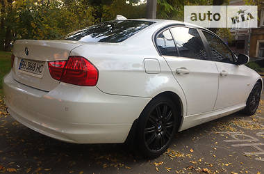 Седан BMW 3 Series 2011 в Одессе