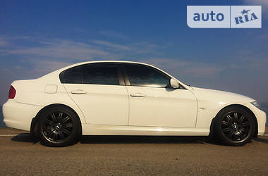 Седан BMW 3 Series 2011 в Одессе