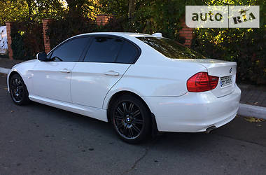 Седан BMW 3 Series 2011 в Одессе