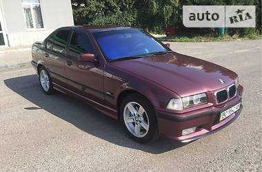 Седан BMW 3 Series 1996 в Теребовле