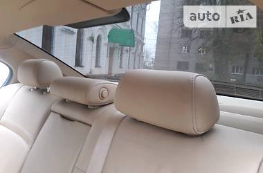 Седан BMW 3 Series 2011 в 