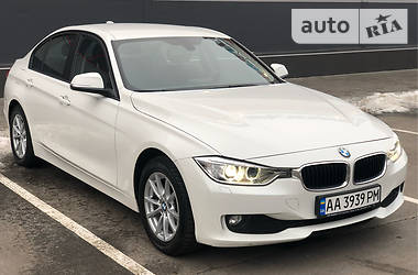 Седан BMW 3 Series 2013 в Киеве