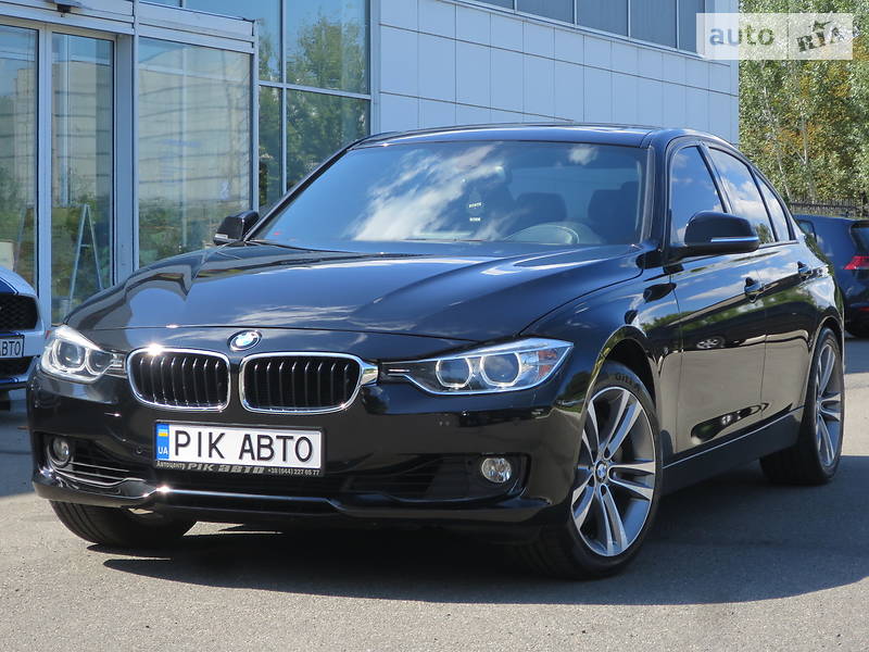 Седан BMW 3 Series 2012 в 