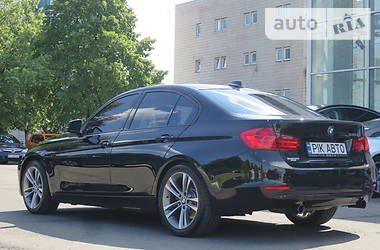 Седан BMW 3 Series 2012 в 