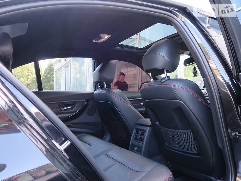 Седан BMW 3 Series 2012 в Києві