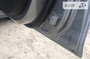 Седан BMW 3 Series 2004 в 