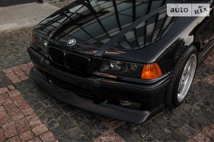 Седан BMW 3 Series 1991 в Ивано-Франковске