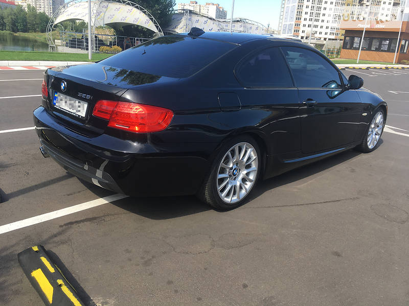 Купе BMW 3 Series 2011 в Києві фото 4 Купе BMW 3 Series 2011 в Києві