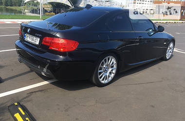 Купе BMW 3 Series 2011 в 
