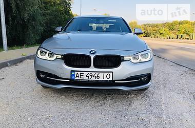 BMW 3 Series 2016