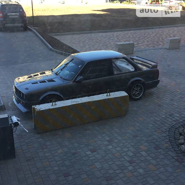 Купе BMW 3 Series 1986 в Одесі фото 6 Купе BMW 3 Series 1986 в Одесі