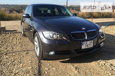 Седан BMW 3 Series 2006 в Черновцах