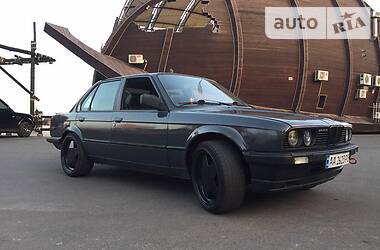 Седан BMW 3 Series 1984 в Одессе