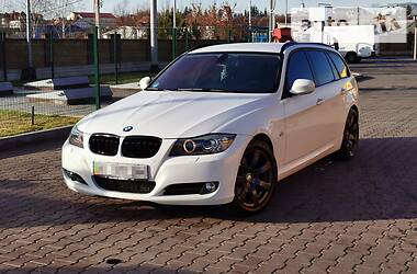 Универсал BMW 3 Series 2010 в Дубно