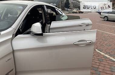 Хетчбек BMW 3 Series 2013 в 