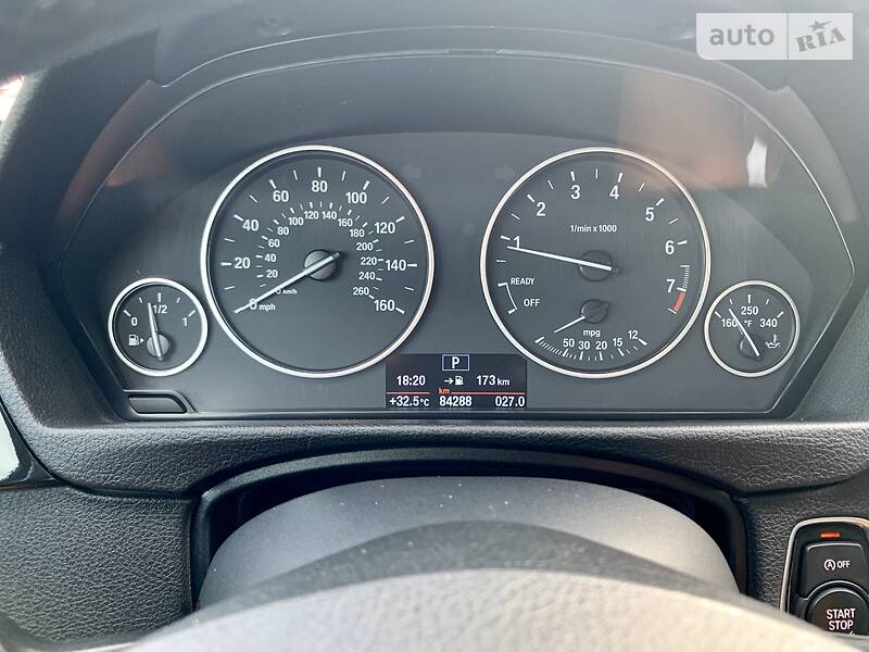 Седан BMW 3 Series 2015 в Одесі