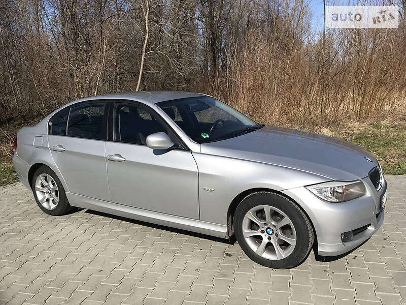 Седан BMW 3 Series 2009 в Івано-Франківську
