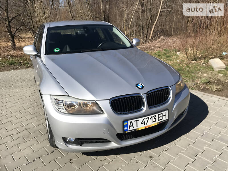 Седан BMW 3 Series 2009 в Івано-Франківську