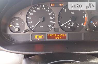 Хетчбек BMW 3 Series 1998 в 