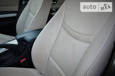 Седан BMW 3 Series 2010 в 