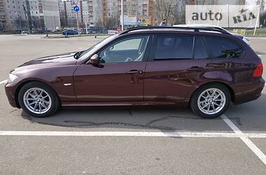 Универсал BMW 3 Series 2009 в Чернигове