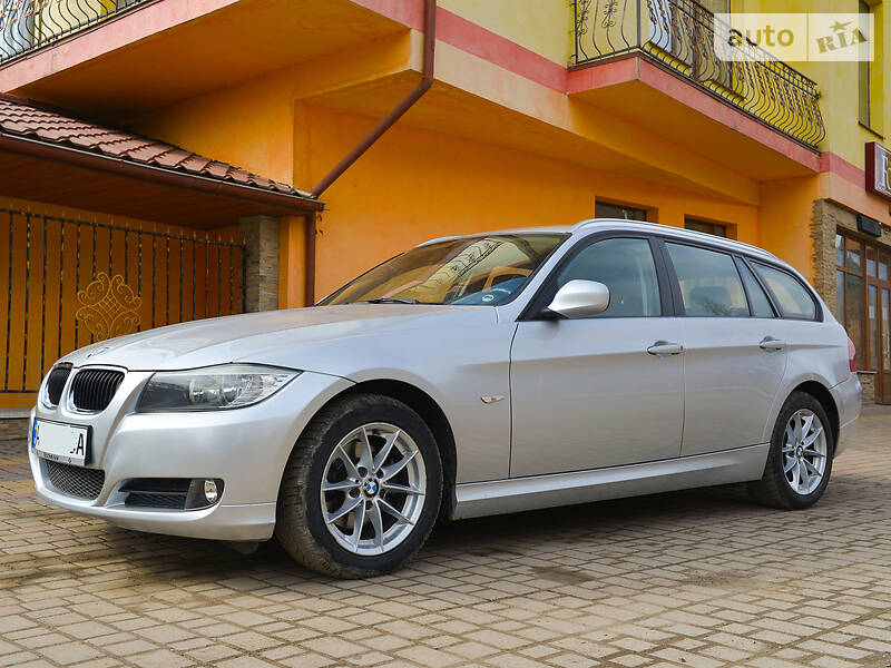 Універсал BMW 3 Series 2011 в 