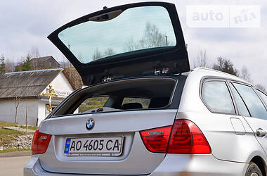 Універсал BMW 3 Series 2011 в 
