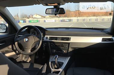 Універсал BMW 3 Series 2009 в 