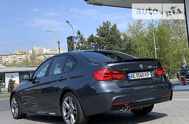 Седан BMW 3 Series 2015 в 
