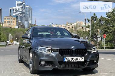 Седан BMW 3 Series 2015 в 