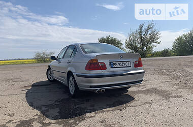 Седан BMW 3 Series 1999 в Первомайске