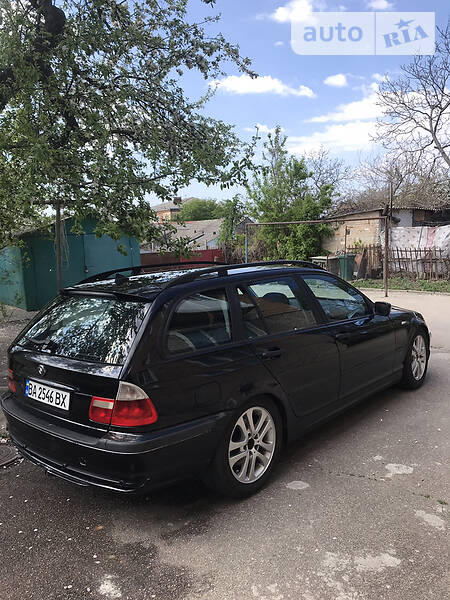 Універсал BMW 3 Series 2002 в Вишневому