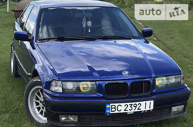 Седан BMW 3 Series 1994 в 