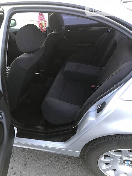 Седан BMW 3 Series 2002 в Костопілі